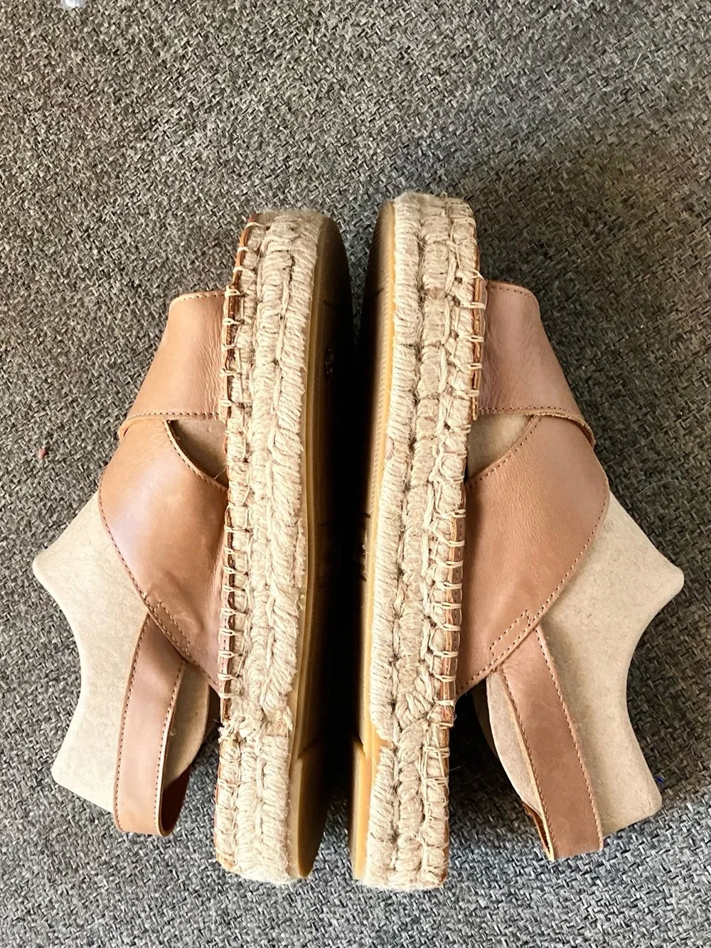 Alohas Marshmallow Sandals